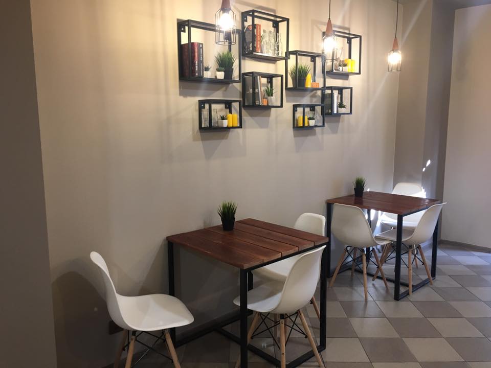 Gogonat Cafe